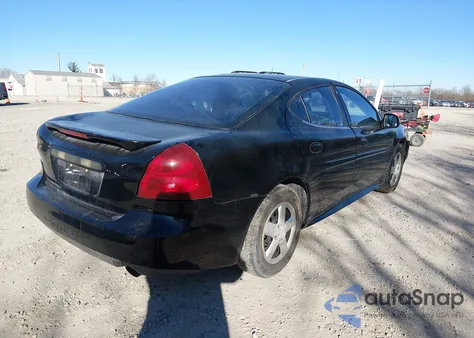 2005 Pontiac Grand Prix z USA, uszkodzony, nr VIN 2G2WP522751136322